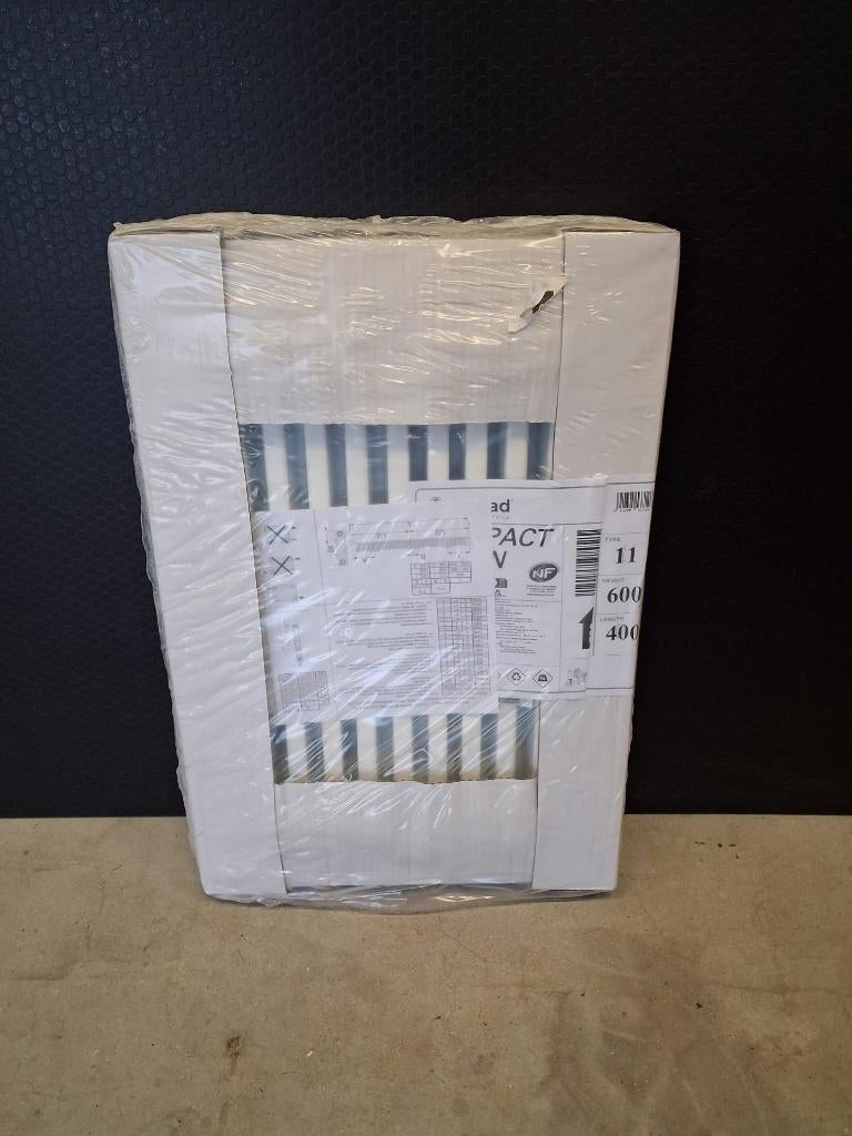 radiatoren Compact All In 600400, type 11, Ophalen, 30 tot 80 cm, Radiator, Nieuw