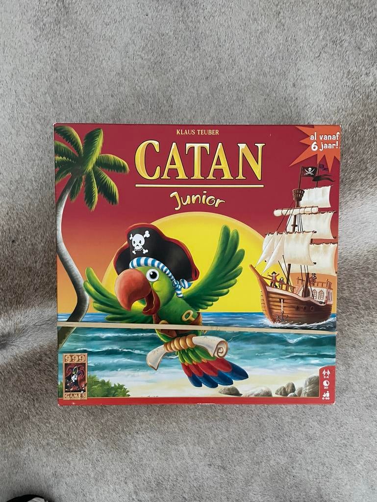 *** Catan junior ***, Hobby en Vrije tijd, Gezelschapsspellen | Kaartspellen, Ophalen of Verzenden, Zo goed als nieuw