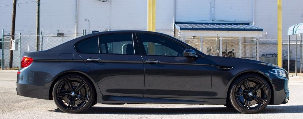 Originele 20 inch BMW 343M velgen met winterbanden M5 F10, Auto-onderdelen, Banden en Velgen, Gebruikt, 295 mm, Banden en Velgen