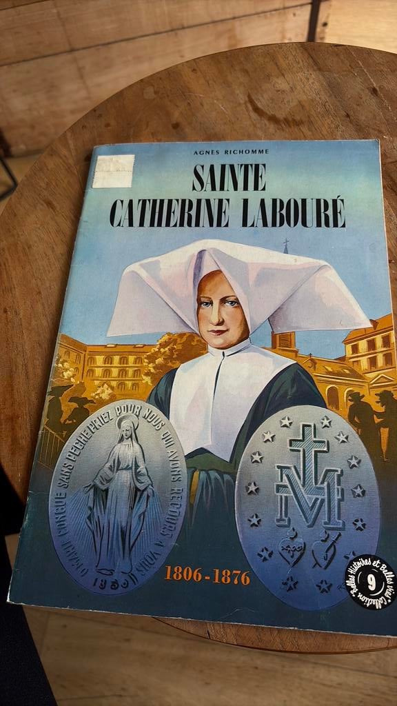 Historisch stripboek heilige Catherine laboure, Eén stripboek, Ophalen of Verzenden, Zo goed als nieuw