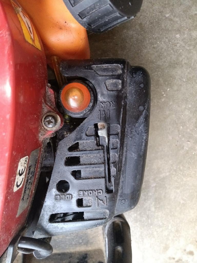 Bosmaaier - nagekeken en werkend, Tuin en Terras, Bosmaaiers, Ophalen, Benzine, Gebruikt, Jonsered