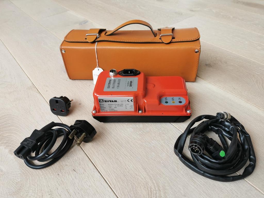 Ferrari accu lader K02 Zivan Acculader #178685, Ophalen of Verzenden, Gebruikt, Ferrari