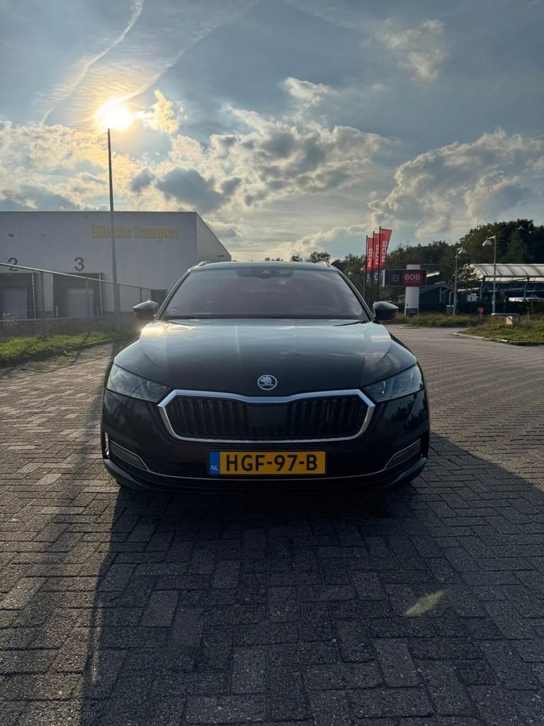 Skoda Octavia 1.4 TSI iV 245pk Phev DSG 2020 Zwart, Auto's, Skoda, Zwart, 149 pk, Octavia, Voorwielaandrijving