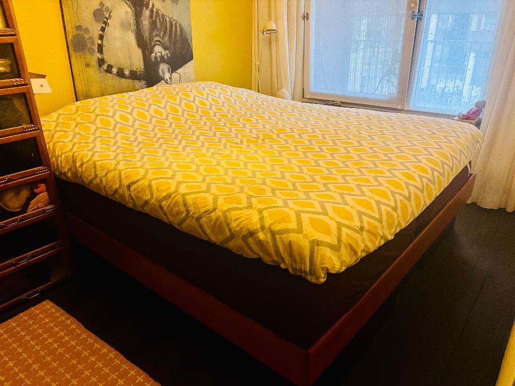 Houten bed 180x200, 4 lades Japanse stijl zwart/ceder, Huis en Inrichting, Ophalen, Gebruikt, Zwart, Strak, japans