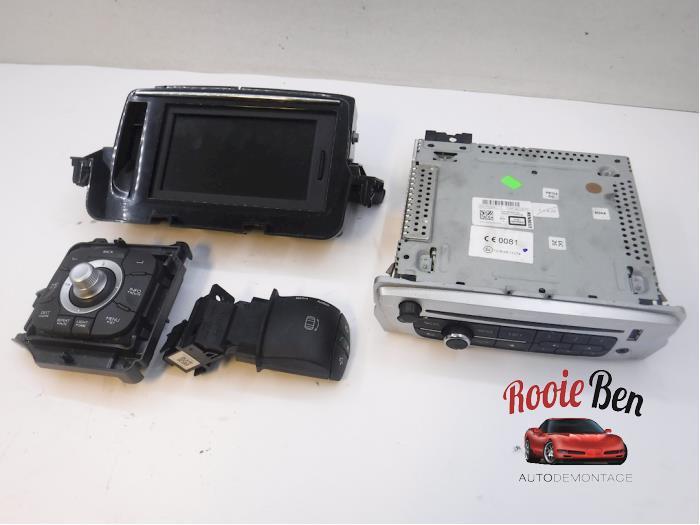 Navigatie Set van een Renault Megane, Gebruikt, -, Renault, -