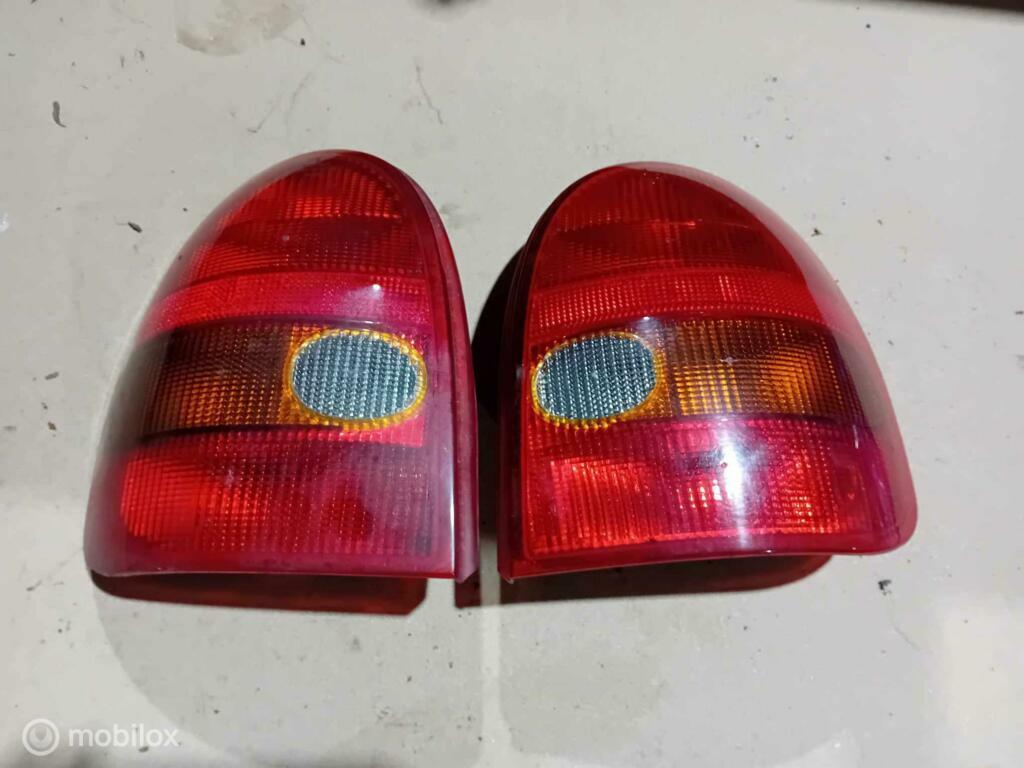 Achterlicht Opel Corsa B GM45022, Ophalen of Verzenden, Gebruikt