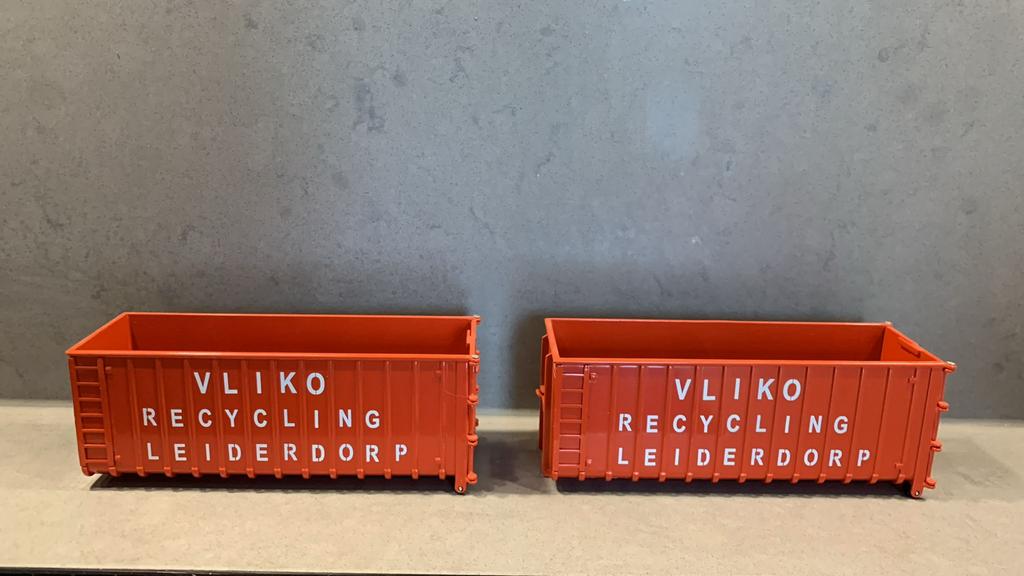 Tekno Vliko leiderdorp haakarm container, 2 stuks, Hobby en Vrije tijd, Ophalen of Verzenden, Zo goed als nieuw, Bus of Vrachtwagen