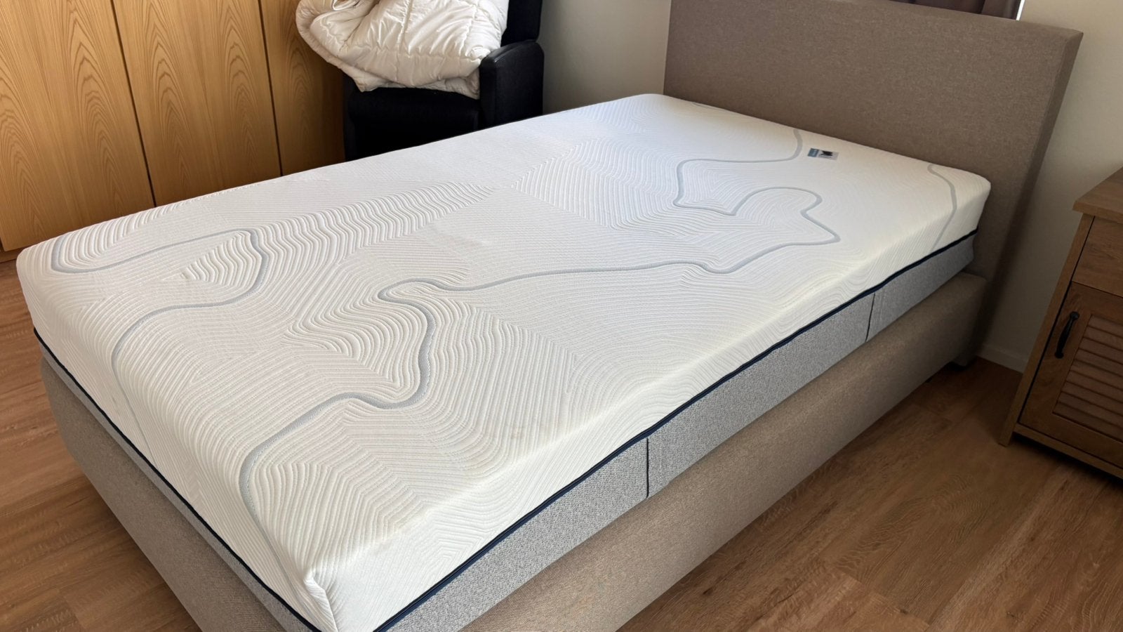 Bed inclus. nieuw matras. Ook los te koop, Ophalen, Zo goed als nieuw, Twijfelaar, 120 cm