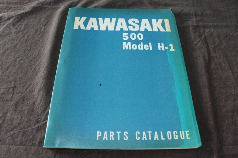Kawasaki 500 H-1 triple 1969 motorcycle parts catalogue, Motoren, Handleidingen en Instructieboekjes, Ophalen of Verzenden, Kawasaki