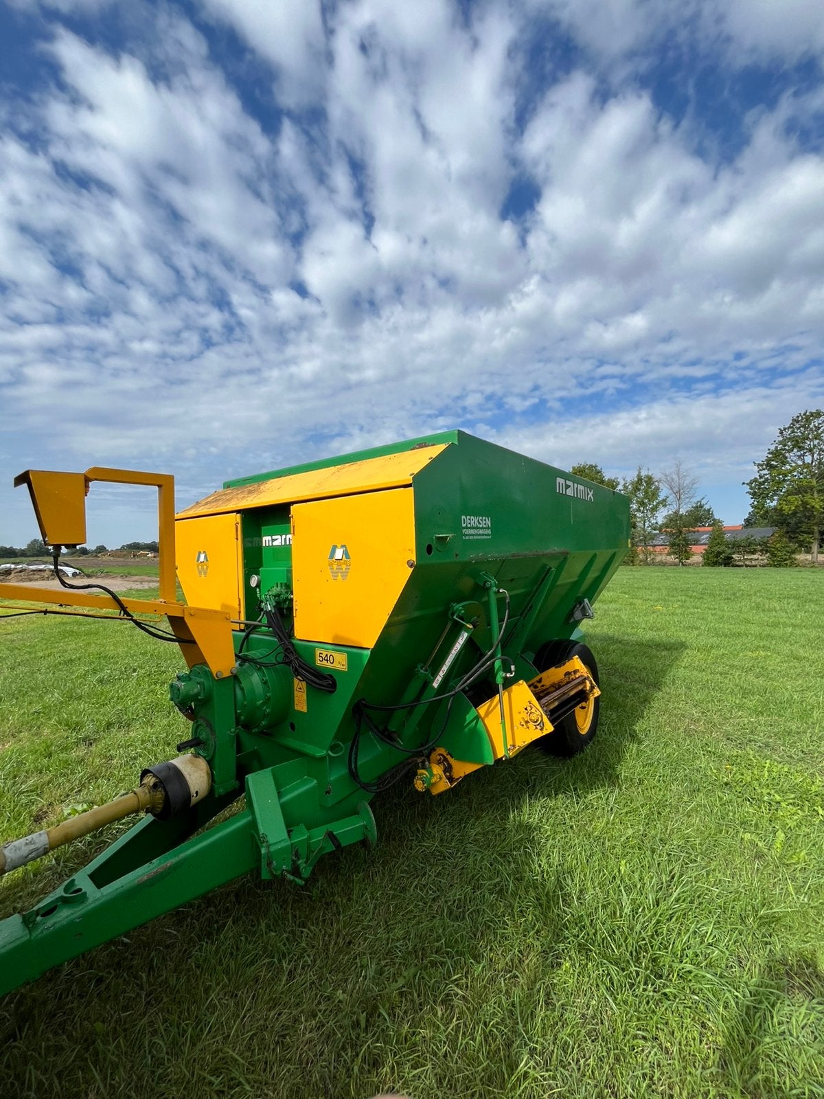 Goed werkende Marmix UNI 10 SX Voermengwagen (10m³), Ophalen, Veehouderij, Voertechniek