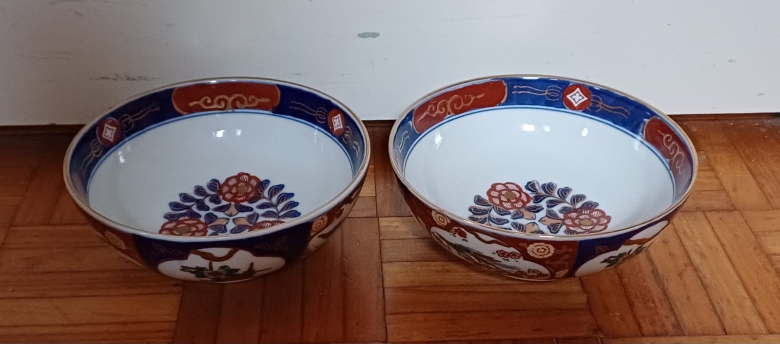 Set van 2 Gold Imari Hand Painted kommen, Ophalen of Verzenden