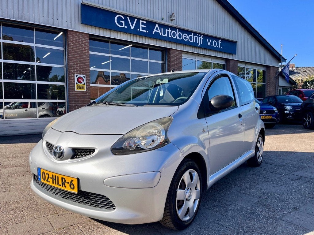 Toyota AYGO 1.0-12V ACCESS AIRCO NL AUTO NAP LOGISCH, Voorwielaandrijving, Gebruikt, 4 stoelen, 68 pk