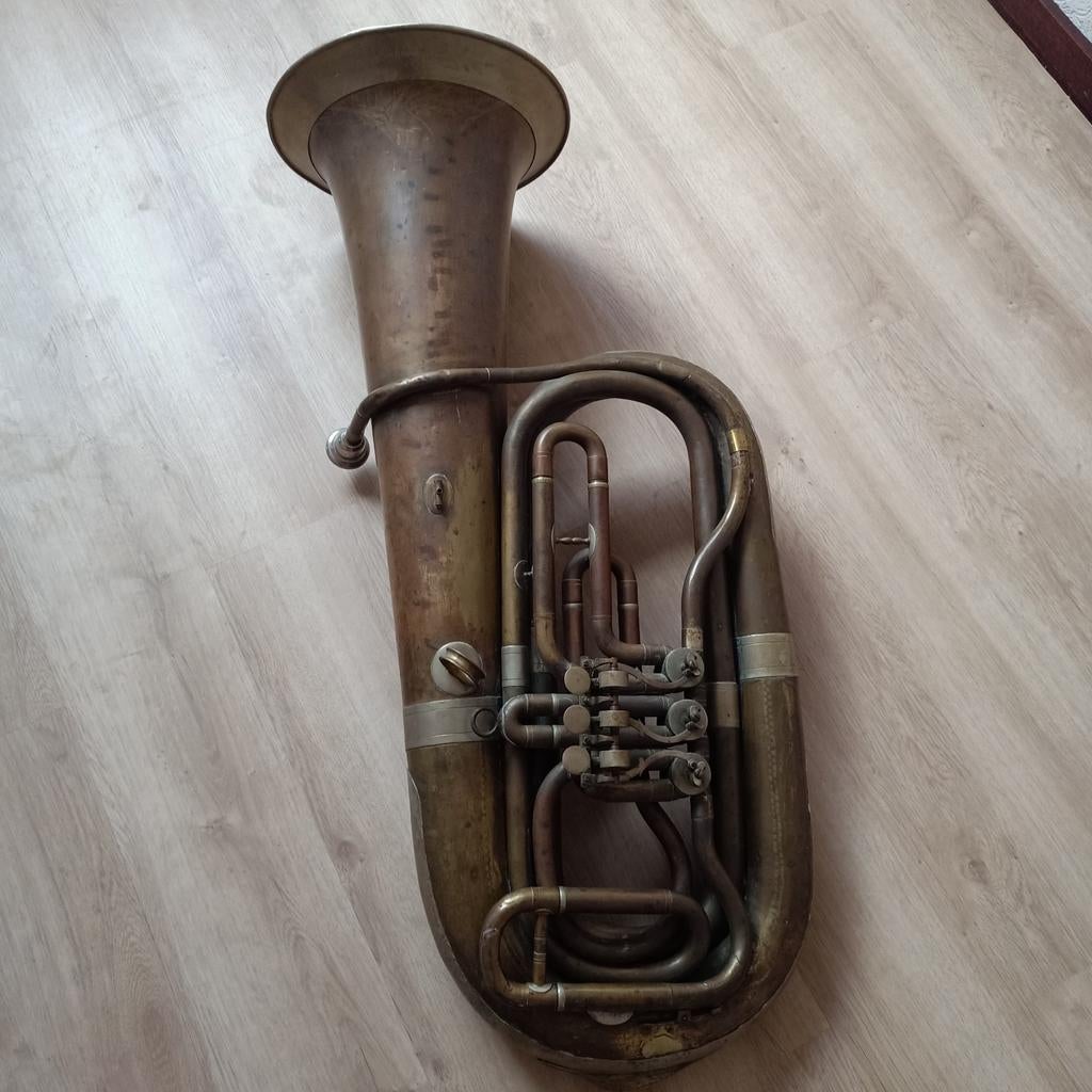 Antieke Tuba - M. Feldmann Mannheim, Muziek en Instrumenten, Blaasinstrumenten | Tuba's, Ophalen of Verzenden, Gebruikt, Overige typen