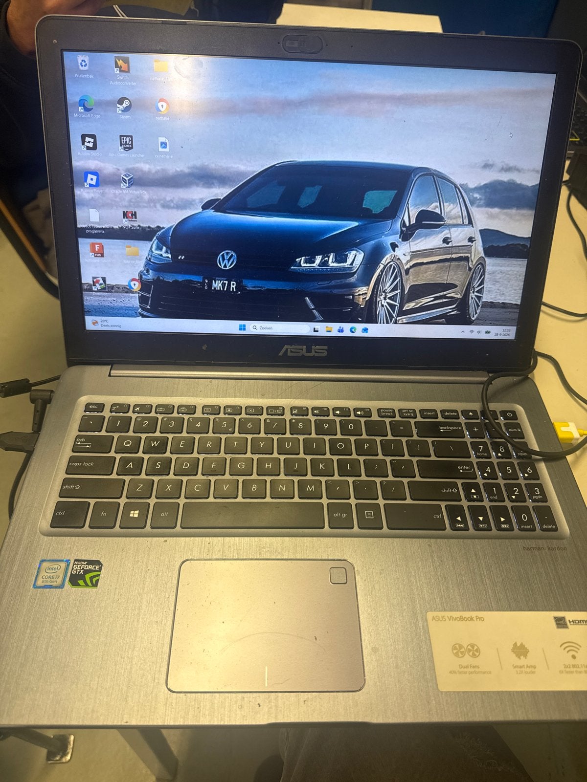 ASUS VivoBook Pro - Intel Core i7 8th Gen, GTX 1050