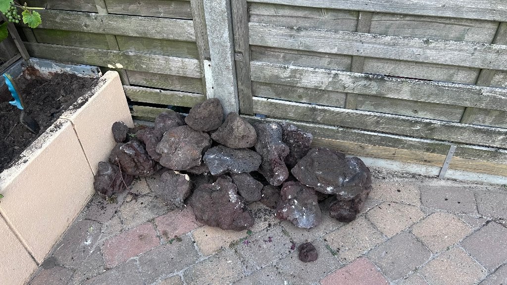 lavastenen Voorde vijver of rotstuin, Tuin en Terras, Tuinwanddecoratie, Ophalen, Zo goed als nieuw