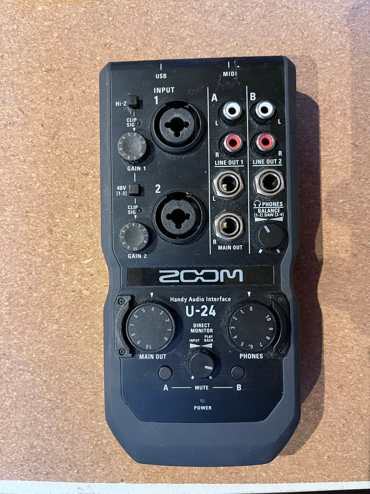 Zoom U-24 Audio Interface, Muziek en Instrumenten, Ophalen, Zo goed als nieuw