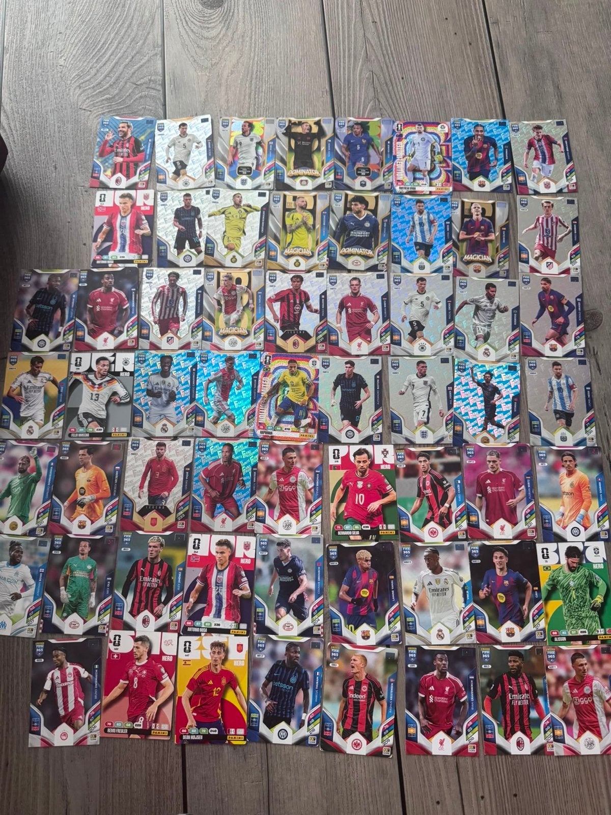 FIFA panini 365  en WK kaarten 2025/2026, Ophalen of Verzenden, Nieuw, Overige sporten, Spelerskaart