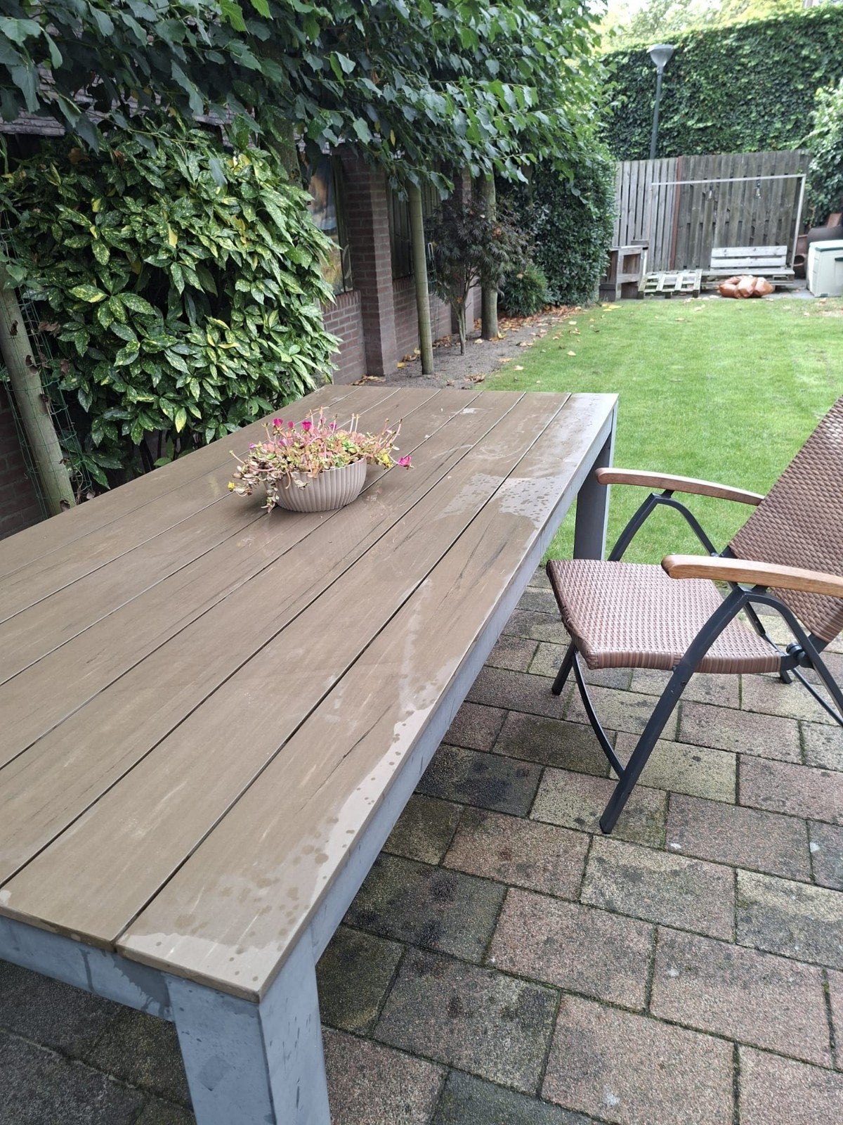 gratis afhalen: Tuinset: Grote Tafel met 4 stoelen, Ophalen, Gebruikt, Rechthoekig