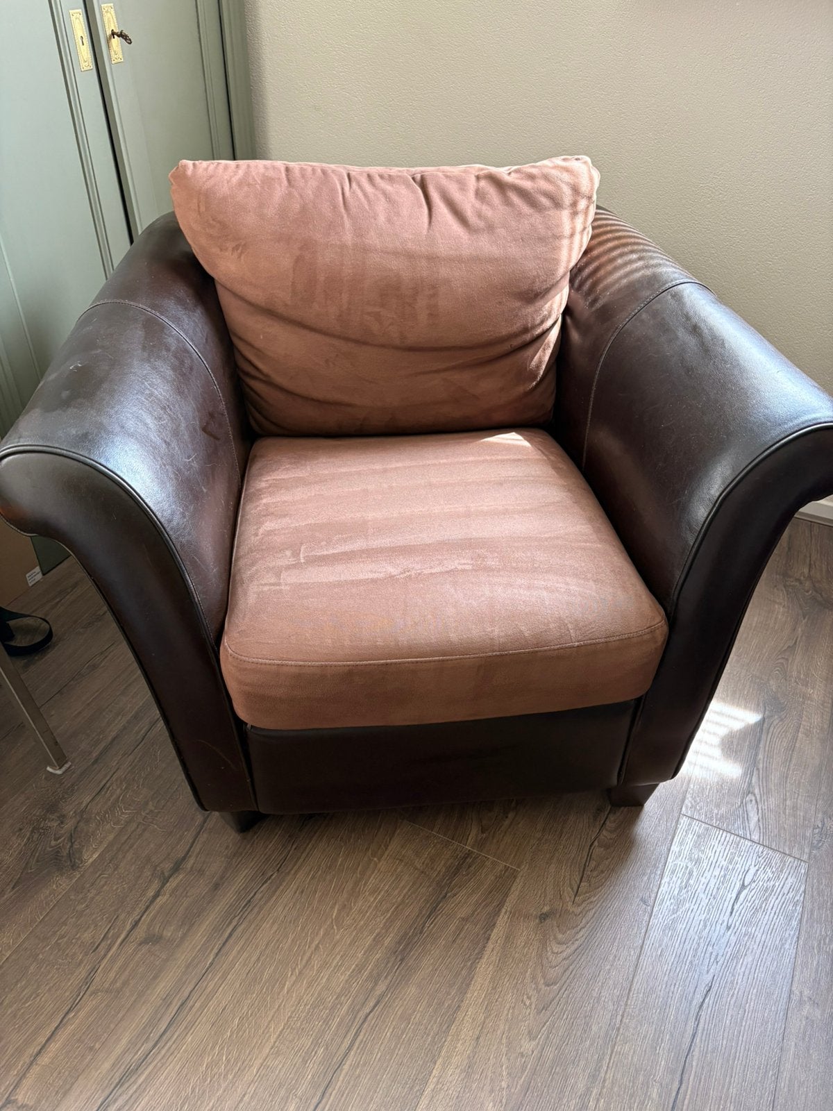 Bruin lederen / suede sofa, Ophalen, Gebruikt, Eenpersoons, Klassiek