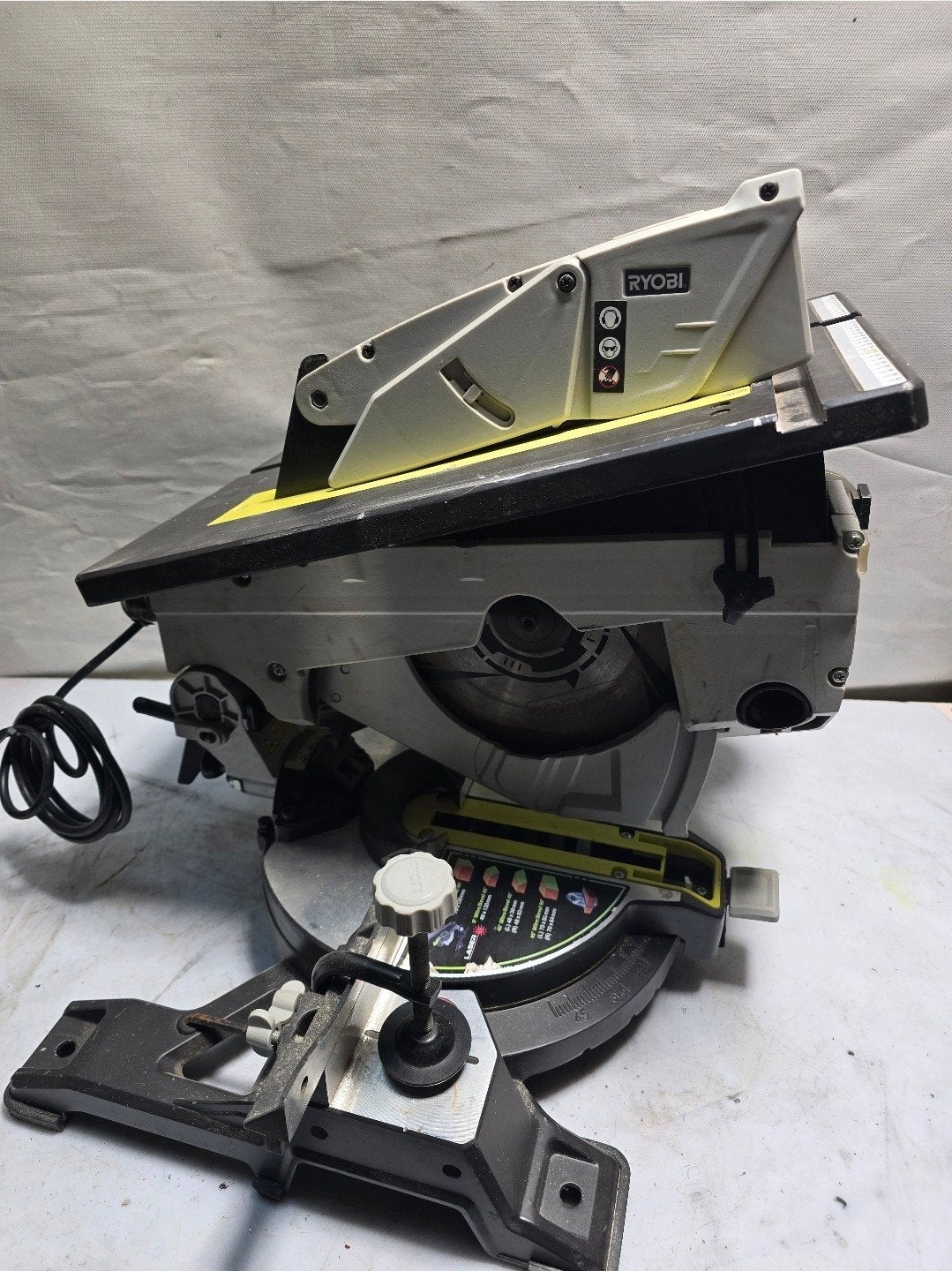 Ryobi 1800W Afkortzaag combi zaag, Ophalen of Verzenden, Ryobi, N.v.t, N.v.t