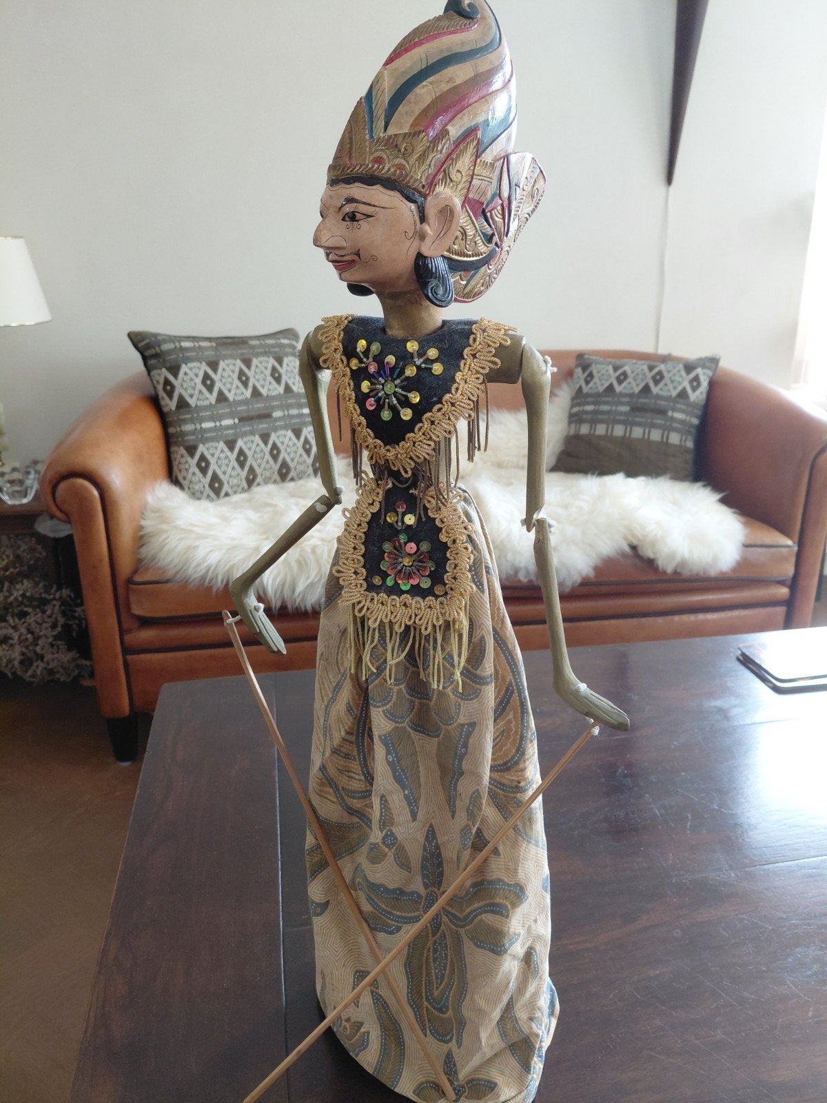 Wayang Golek pop uit Indonesië - Handgemaakt, Hout, Ophalen of Verzenden, Indonesië, Meerkleurig