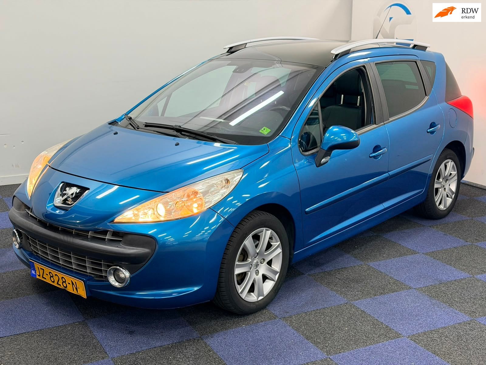 Peugeot 207 SW 1.6 VTi X-line / PANORAMADAK / AUTOMAAT / NAP, Dealer onderhouden, Gebruikt, 4 cilinders, Blauw