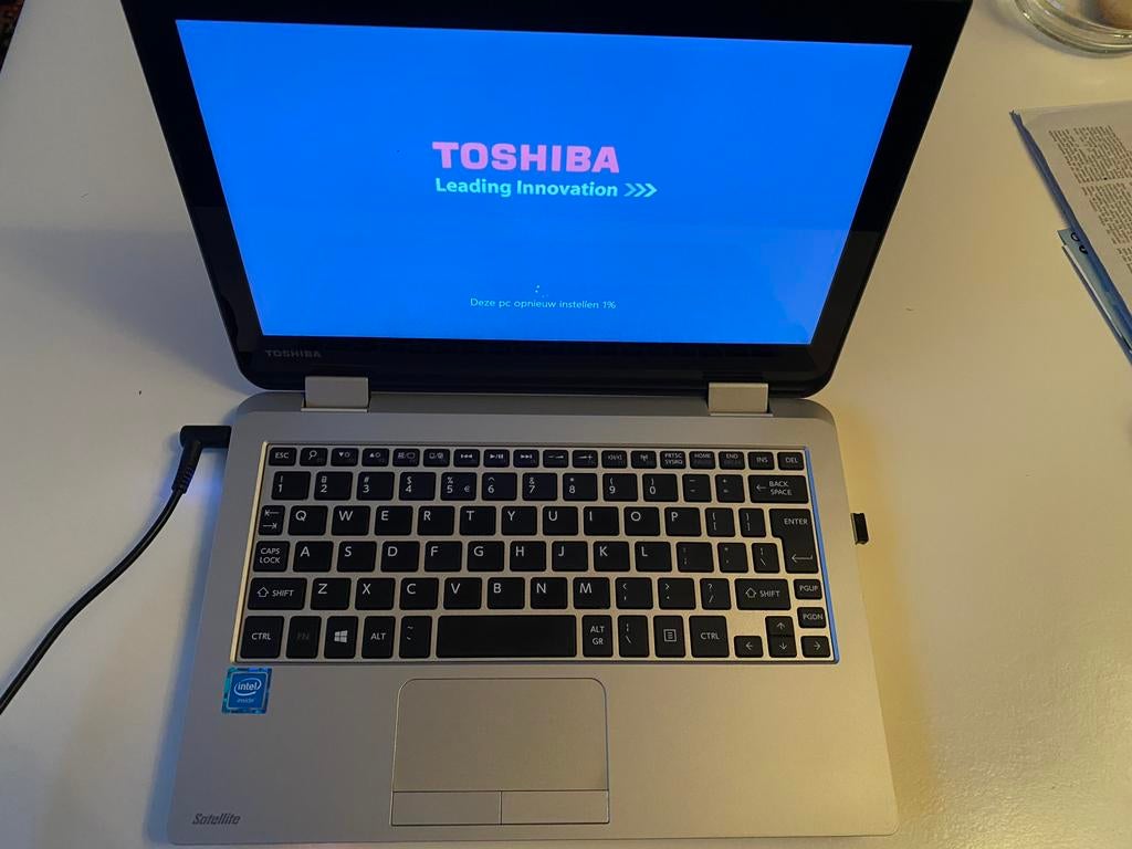 Toshiba laptop satellite radius 11l10w-c-10c, Ophalen, HDD, 2 tot 3 Ghz, Met touchscreen