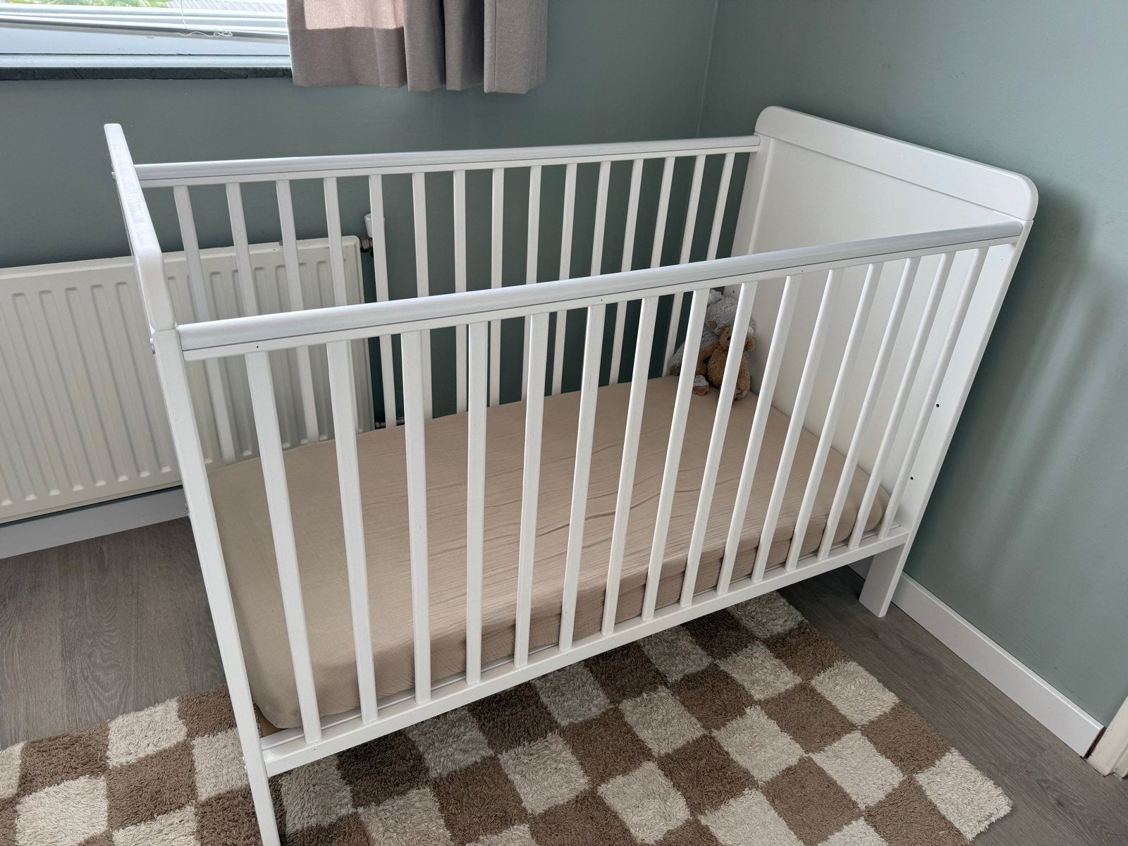 Woodies Ledikant HolaBB Wit 60x120 cm met matras, Ophalen, Zo goed als nieuw, Ledikant