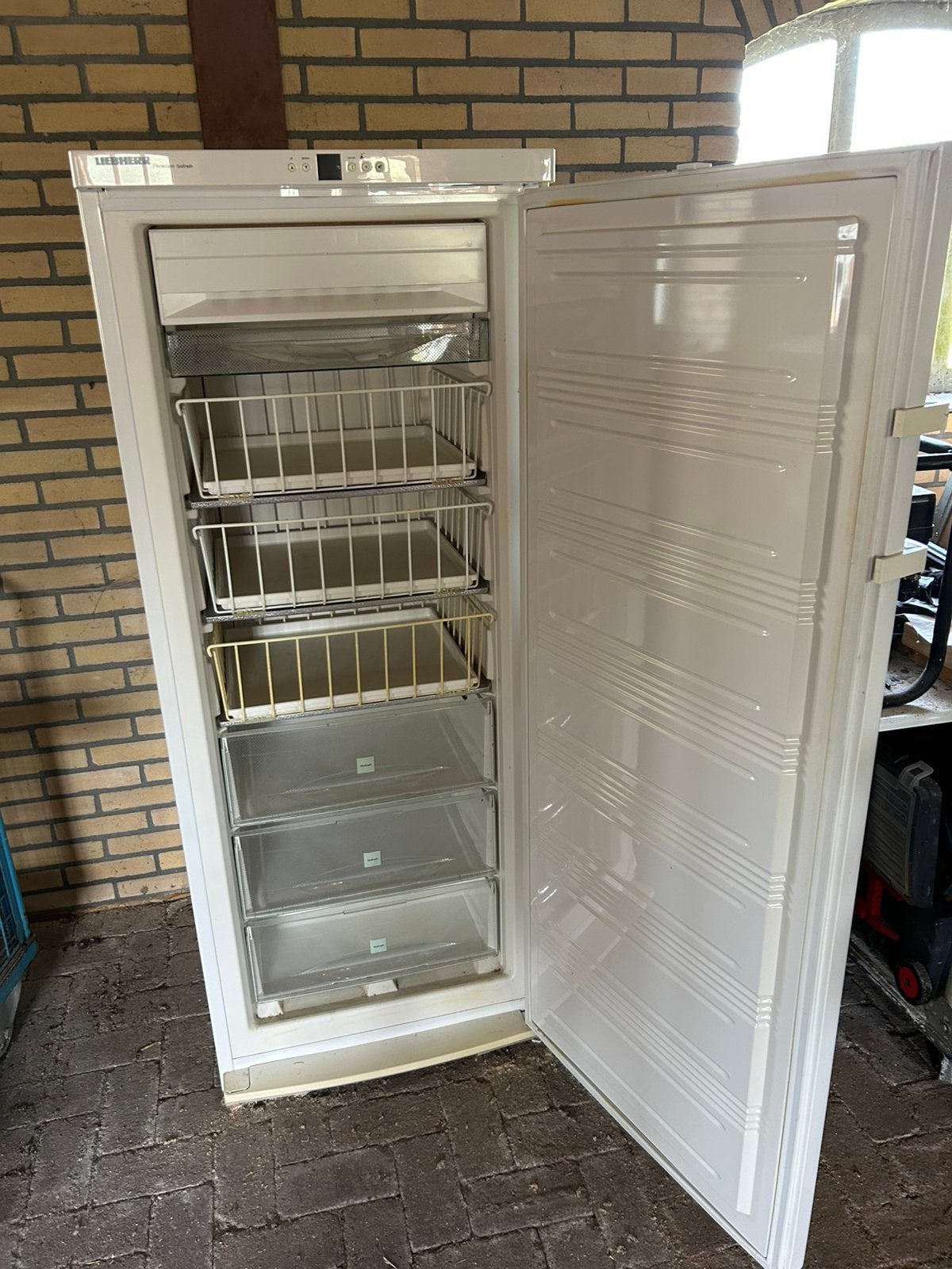 Te koop liebherr biofresh koelkast, Witgoed en Apparatuur, Koelkasten en IJskasten, Ophalen, Zonder vriesvak, 200 liter of meer