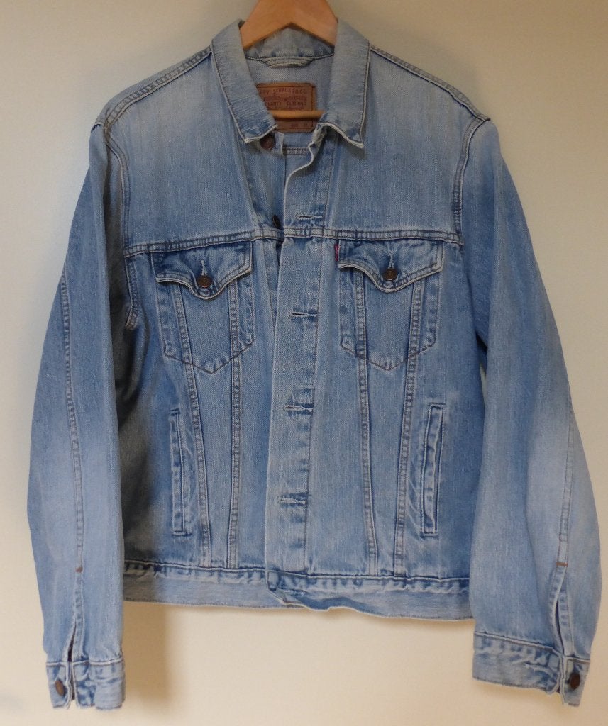 Levi's spijkerjack XL - Zo goed als nieuw, Levi's, Blauw, Maat 56/58 (XL), Ophalen of Verzenden