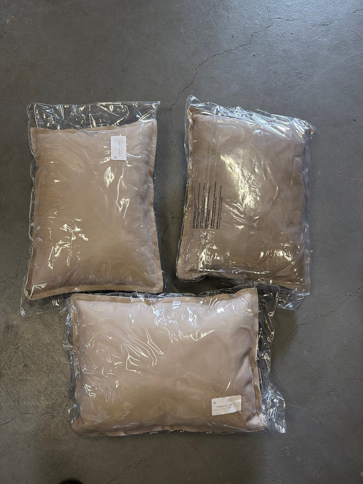 3x By SIDDE GAEY Leren Kussens 30x40cm STONE, Overige merken, Inclusief binnenkussen, Beige, Nieuw