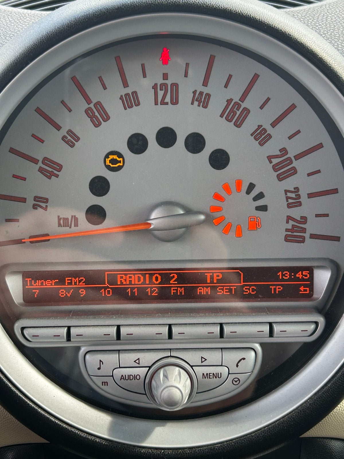 Mini Clubman 1.6 16V Cooper 88KW 2008 Bruin, Auto's, Voorwielaandrijving, 4 cilinders, Bruin, 49 €/maand