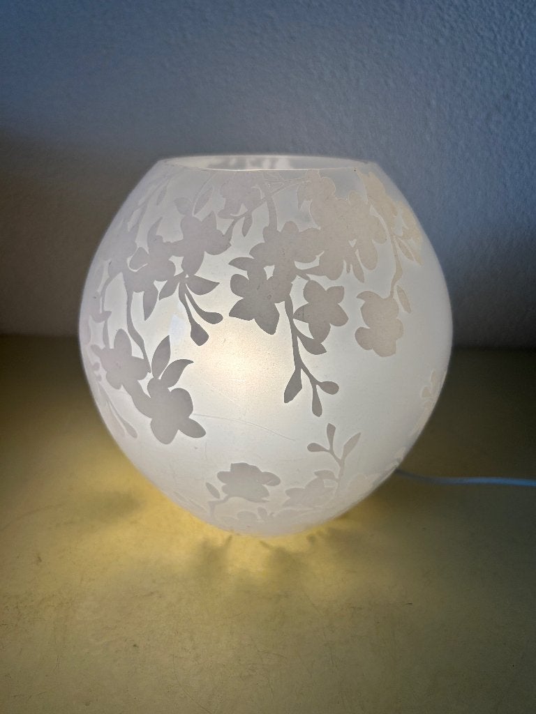 IKEA Knubbig Tafellamp Wit Kersenbloesem - 18 cm hoog, Met schakelaar, Gebruikt, E14 (klein), Wit