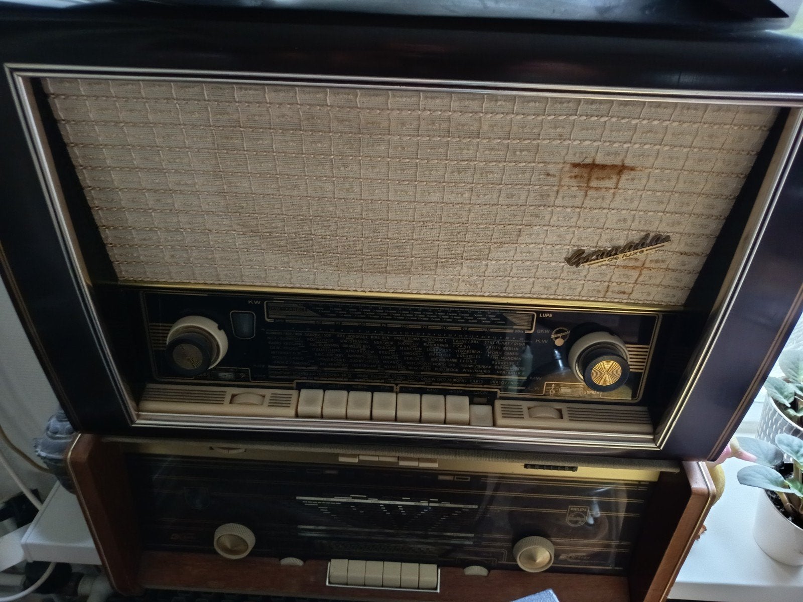 oude retro radio voor liefhebber € 35.00, Ophalen of Verzenden