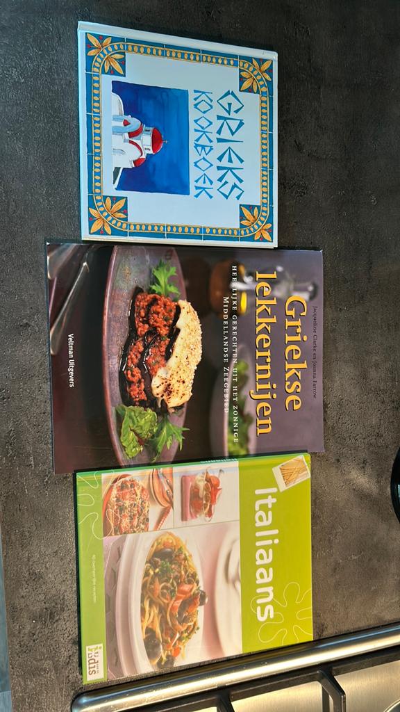 Diverse mediterraanse kookboeken, Ophalen of Verzenden, Zo goed als nieuw, Overige gebieden