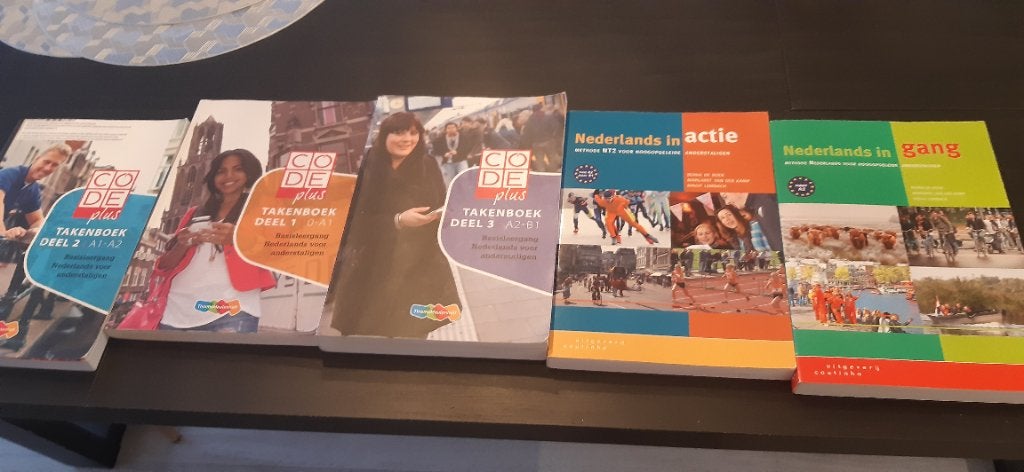 Nederlandse taakboeken voor beginners, Boeken, Non-fictie, Nederlands, Ophalen, Onbekend