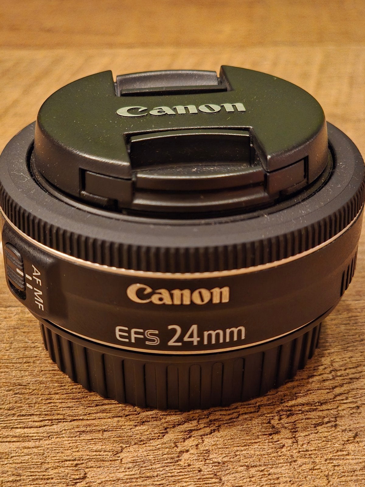 Canon EF-S 24mm f/2.8 STM Pancake Lens, Canon, Autofocus, Zo goed als nieuw, Canon EF-S