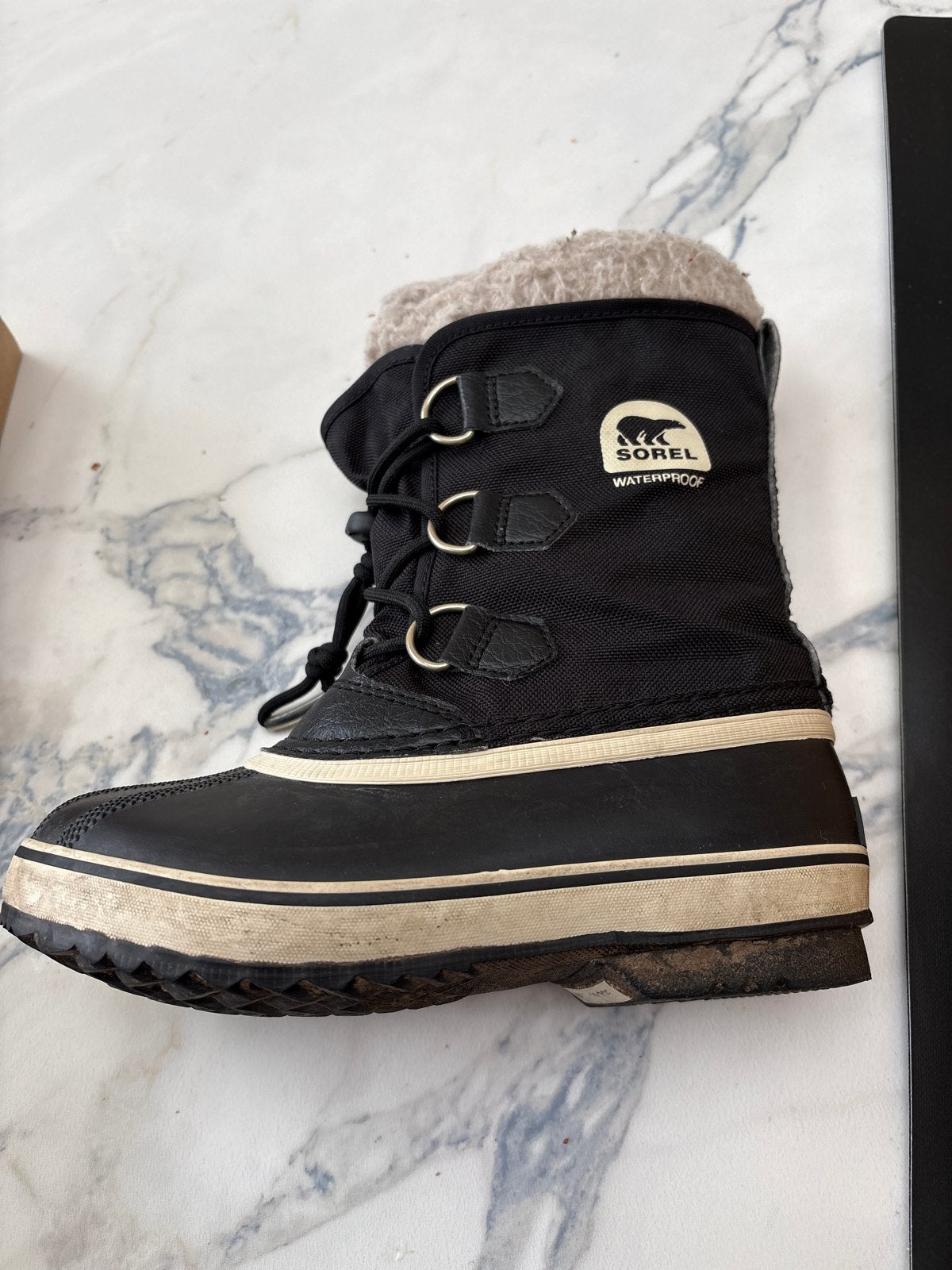 Sorel winterlaarzen - Maat 32 - Zwart, Ophalen, Gedragen, Zwart, Snowboots