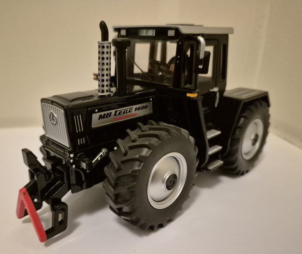 Siku Mb Trac 1800 Intercooler "Blackline" 1:32, Ophalen of Verzenden, Zo goed als nieuw, Tractor of Landbouw, SIKU