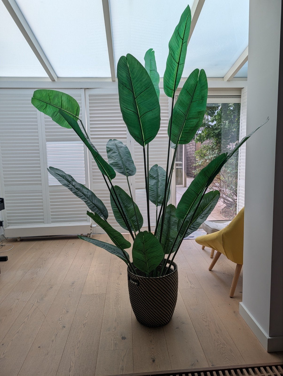 Grote kunstplant Strelitzia in mand, Huis en Inrichting, Ophalen, Binnen, Groen, Met pot of vaas