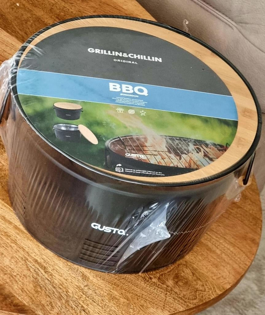 Gusta tafelbarbecue. , Ophalen, Nieuw