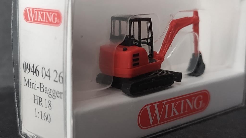Schaeff HR 18 mini bagger rood 1;160 N spoor Wiking Pol, Auto, Ophalen of Verzenden, Wiking@wiking.de, Unter den Eichen 8 Berlin Germany