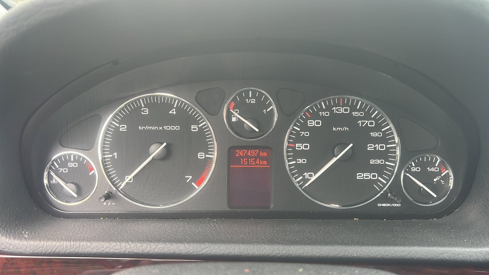 Peugeot 407 2.2 16V XS AUT 2005 Grijs, Auto's, 2230 cc, 4 cilinders, 157 pk, Particulier