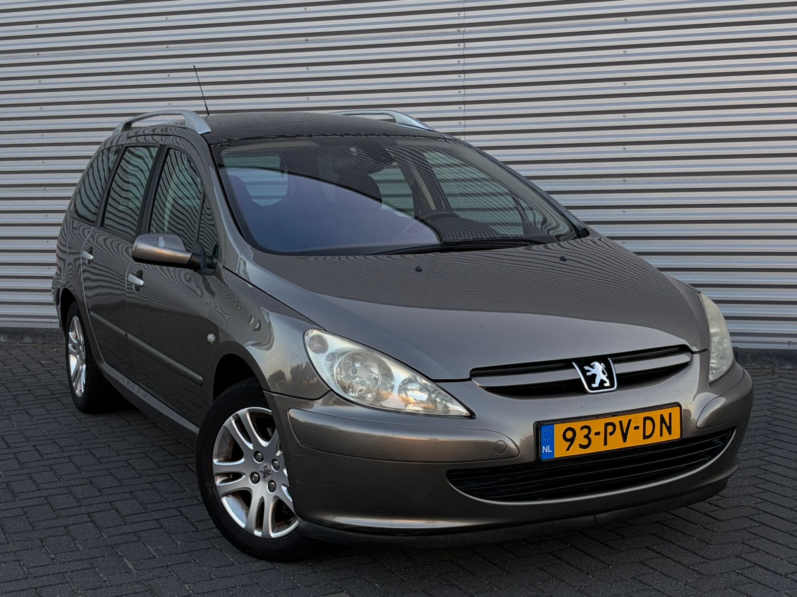 Peugeot 307 SW 1.6 16V premium 2005 | APK | NAP, Stof, Zwart, 4 cilinders, Origineel Nederlands
