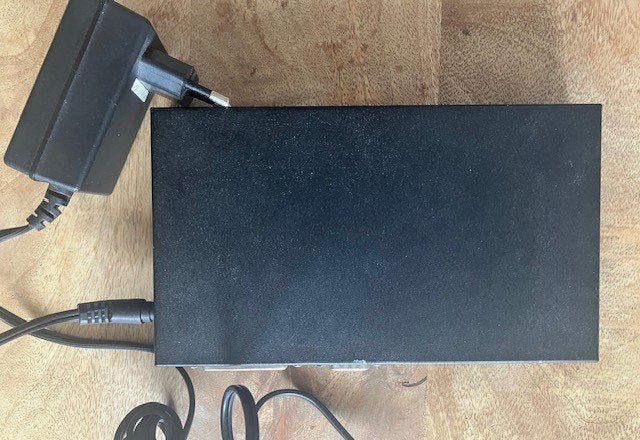 US Robotics Broadband Router, Ophalen of Verzenden, Zo goed als nieuw, Router, US Robotics