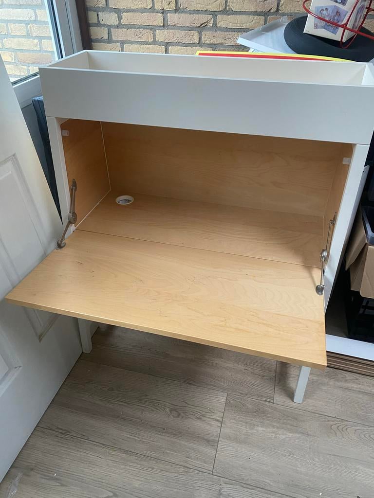Kinderbureau / lessenaar uitklapbaar blad, Ophalen, Gebruikt, Tafel