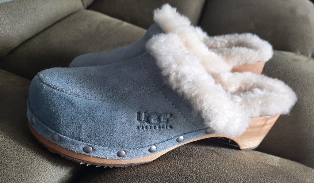 UGG dames meisjes klompen maat 36 z.g.a.n, UGG, Overige kleuren, Overige typen, Ophalen of Verzenden