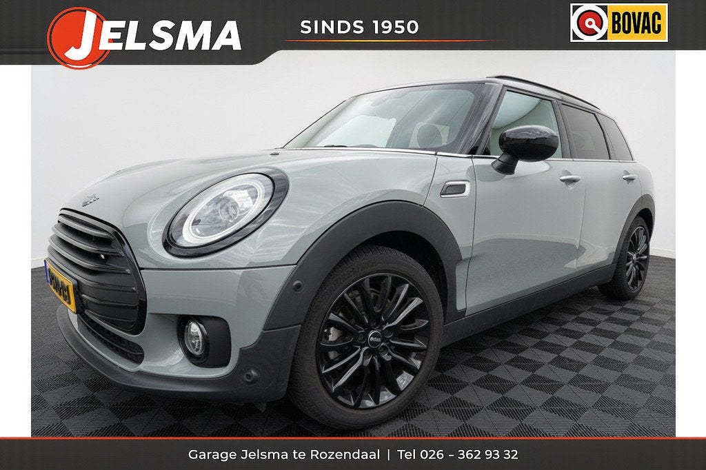 MINI Clubman 1.5 Cooper 136pk Aut., Camera | H&K | Pano, Auto's, Mini, Gebruikt, Automatische klimaatregeling, 19 km/l, 3 cilinders