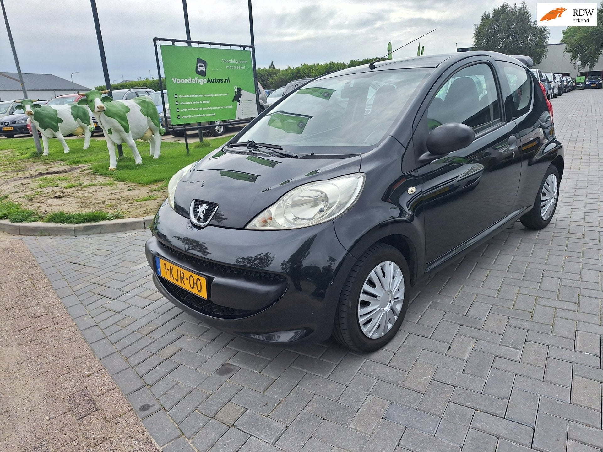 Peugeot 107 1.0-12V XR / Nette auto / APK juni 2027, Auto's, Voorwielaandrijving, Gebruikt, 765 kg, 4 stoelen