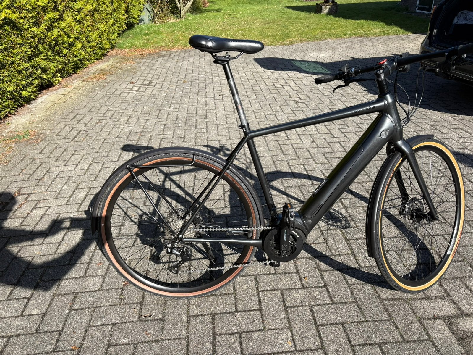 Cannondale Quick Neo EQ | maat L | Bosch performance line, Minder dan 10 versnellingen, Zo goed als nieuw, Schijfrem, 53 tot 57 cm